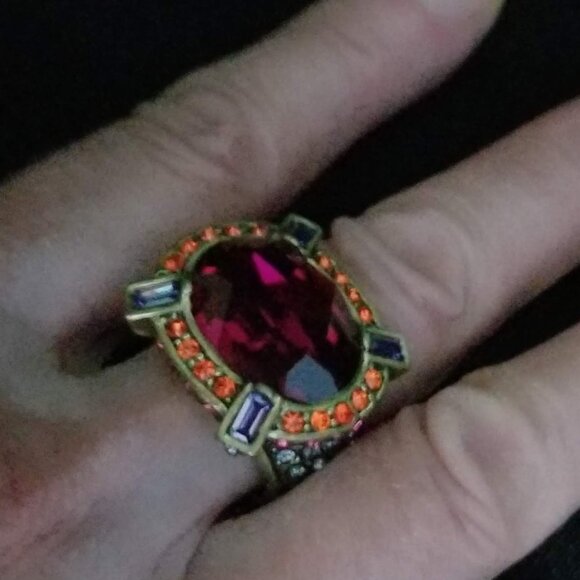 NWOT stunning Heidi Daus vintage style cocktail ring, size 7 - Picture 7 of 11